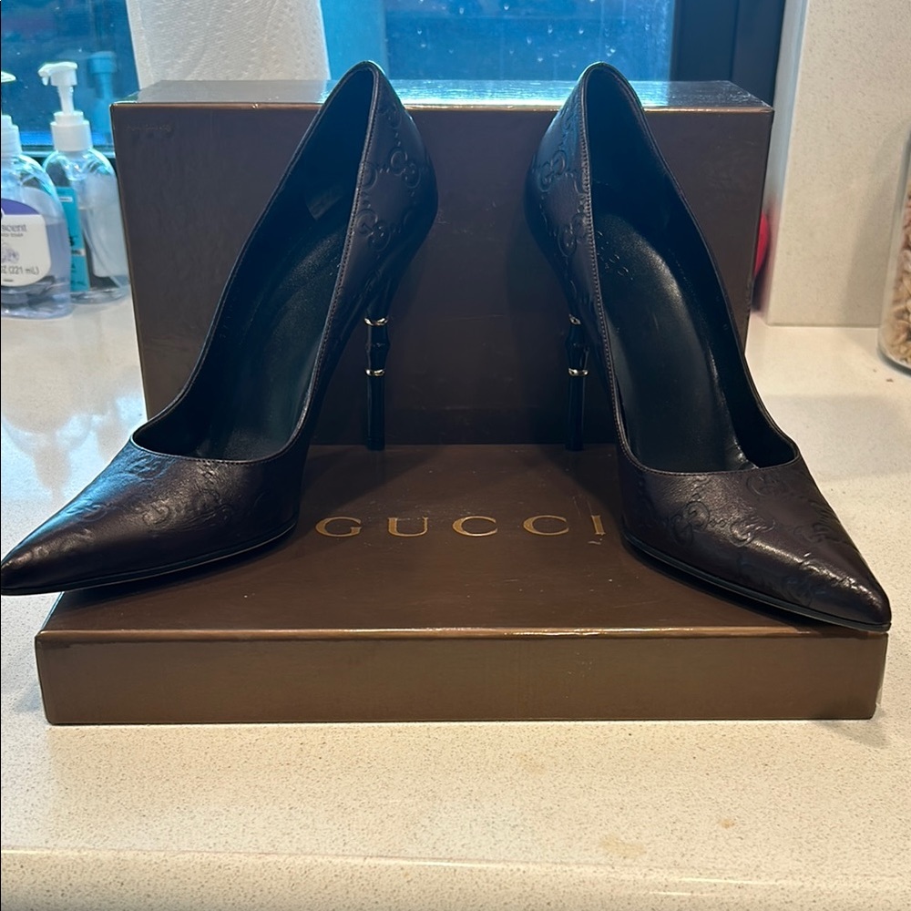 Gucci Women's Brown Pumps